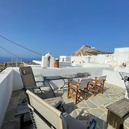 Matsas Mansions Folégandros