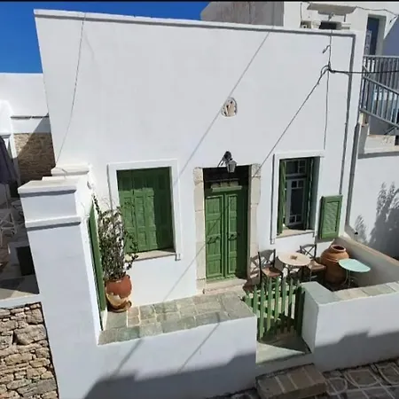 Semesterbostad Matsas Mansions *