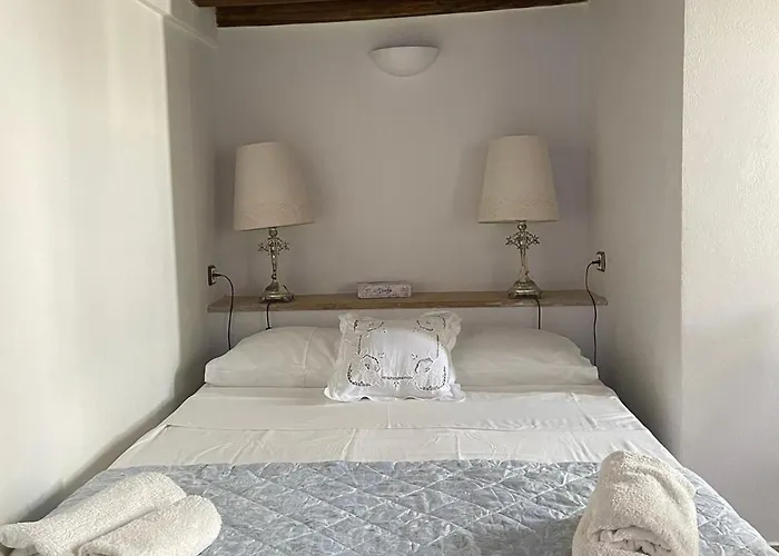 Semesterbostad Matsas Mansions Folégandros