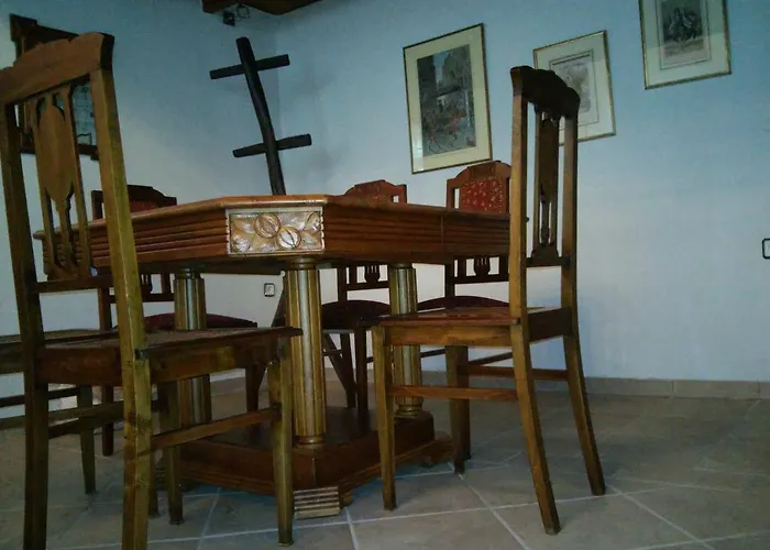 Matsas Mansions Folégandros