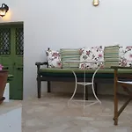 بيت للعطل Matsas Mansions Folégandros