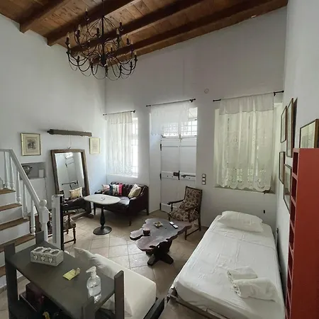 Semesterbostad Matsas Mansions *