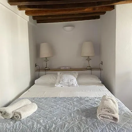 Σπίτι διακοπών Matsas Mansions Φολέγανδρος