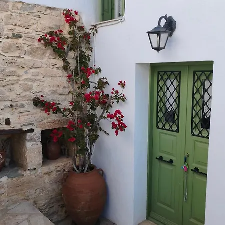 Matsas Mansions بيت للعطل